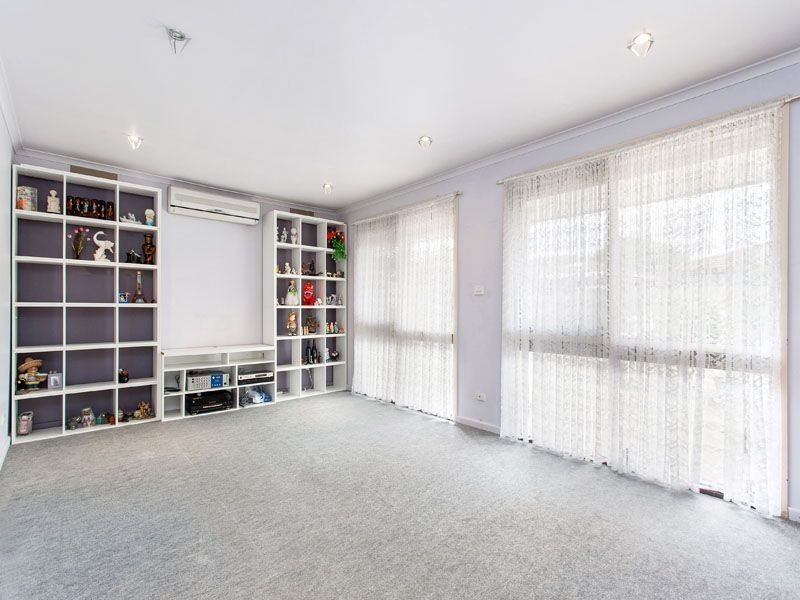 2/74 Athol Road, Springvale South VIC 3172