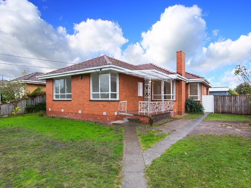 5 Maureen Crescent, Noble Park VIC 3174