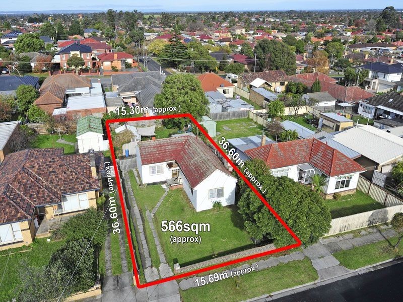 18 BOONAH STREET, Springvale VIC 3171