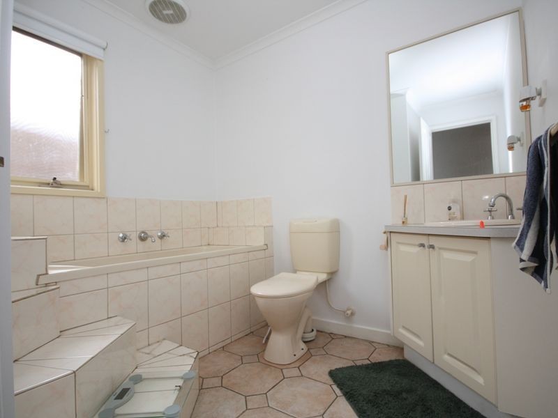 5 Norisha Court, Dandenong North VIC 3175
