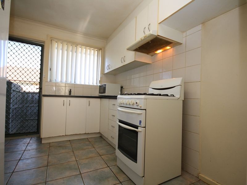 2/5 Browning Ave, Clayton South VIC 3169