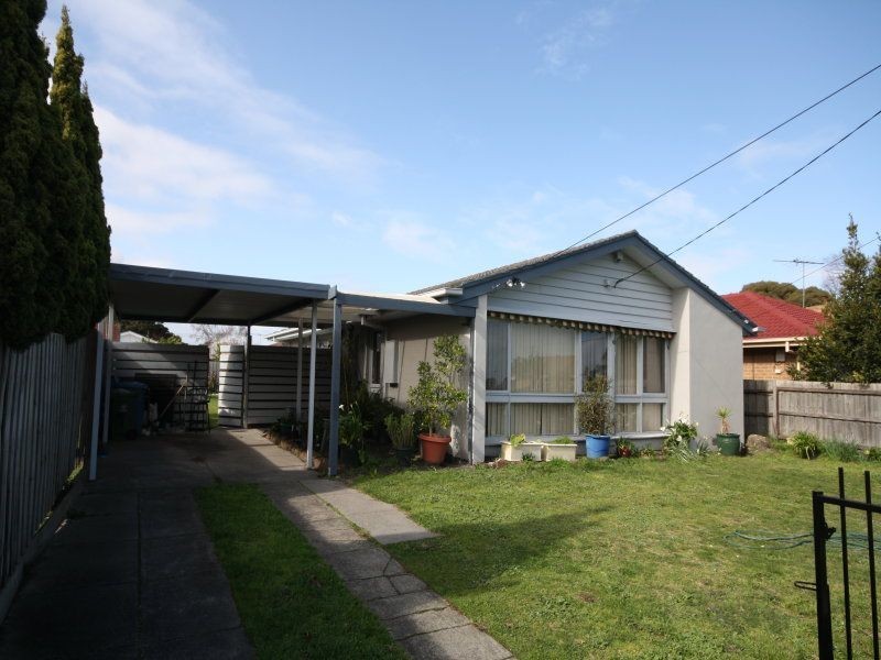 19 WOOMERA AVENUE, Keysborough VIC 3173