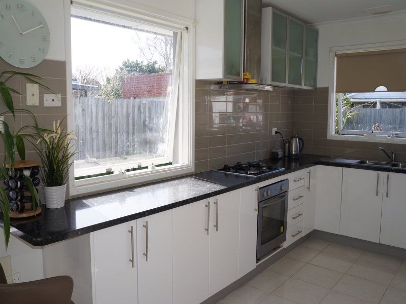 19 WOOMERA AVENUE, Keysborough VIC 3173