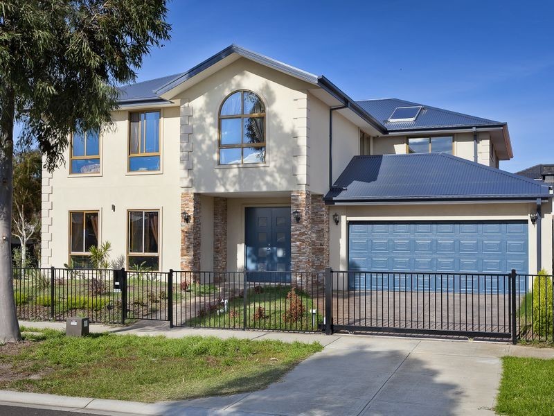 157 Keylana Dr, Keysborough VIC 3173