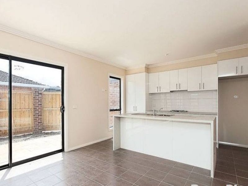 2/453-457 SPRINGVALE ROAD, Springvale VIC 3171