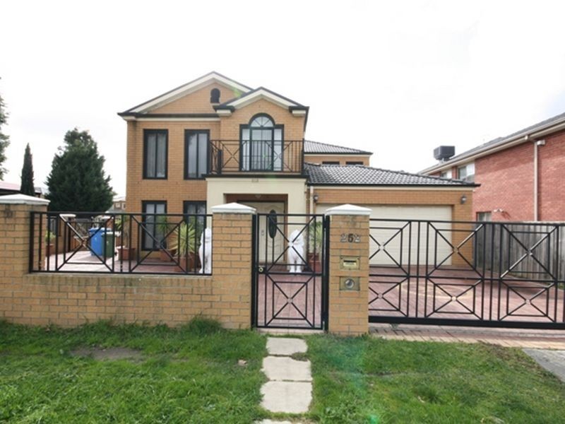 252 Princes Highway, Hallam VIC 3803