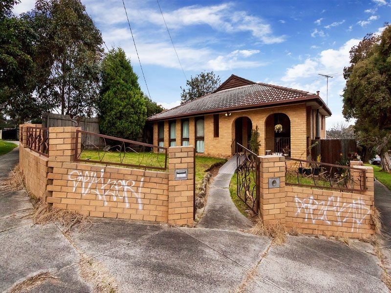22 Coolavin Rd, Noble Park North VIC 3174
