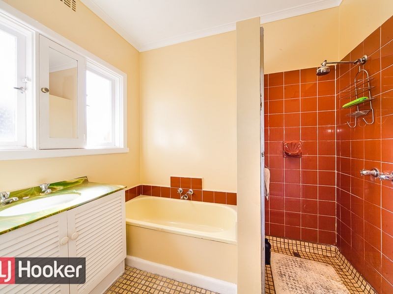 2 Carlyon Court, Springvale VIC 3171