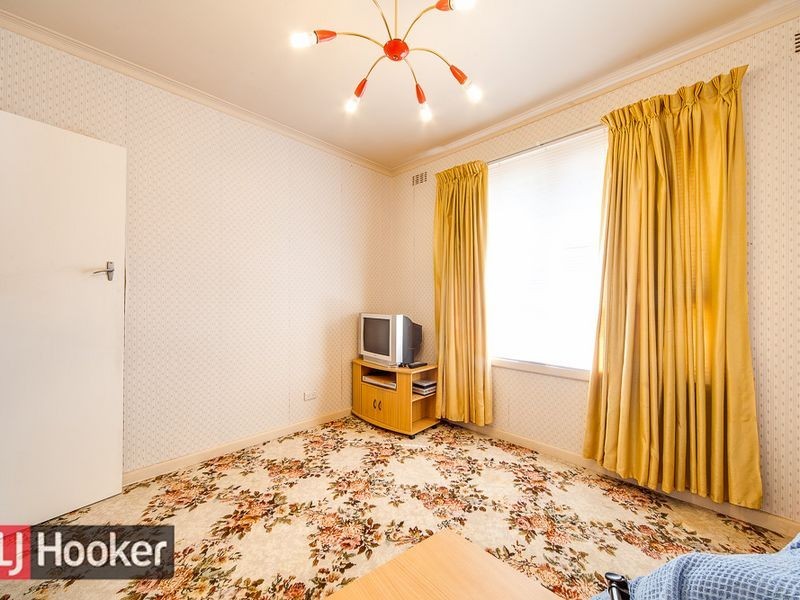 2 Carlyon Court, Springvale VIC 3171