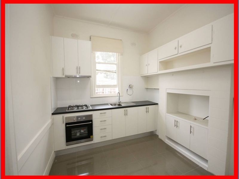 6 Lawn Road, Springvale VIC 3171