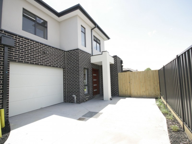 3/11 Oakes Avenue, Clayton South VIC 3169