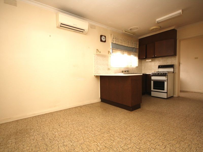 48 Paterson Road, Springvale South VIC 3172