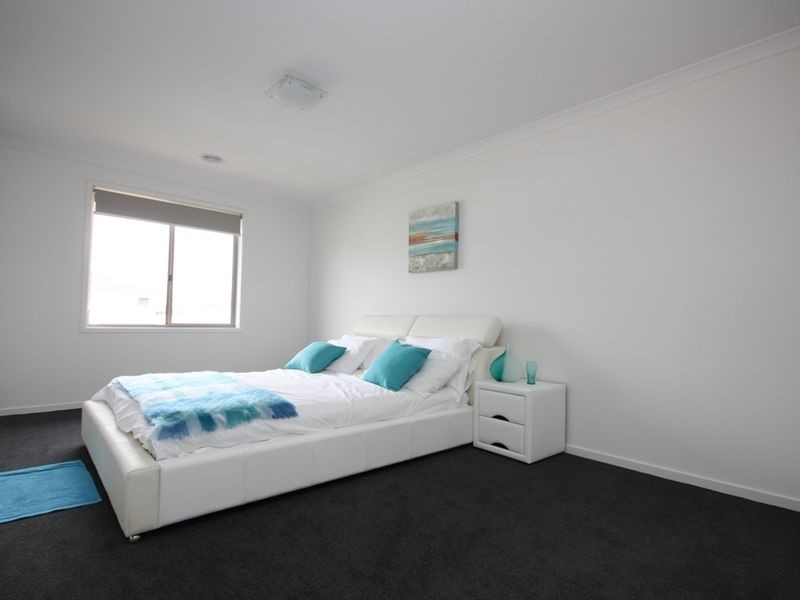 2 LABASSA CRT, Keysborough VIC 3173