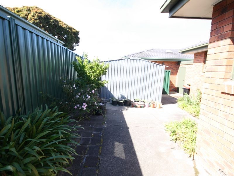 19/99A Athol Road, Springvale South VIC 3172