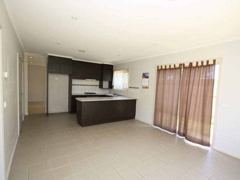 6/63 Potter Street, Dandenong VIC 3175