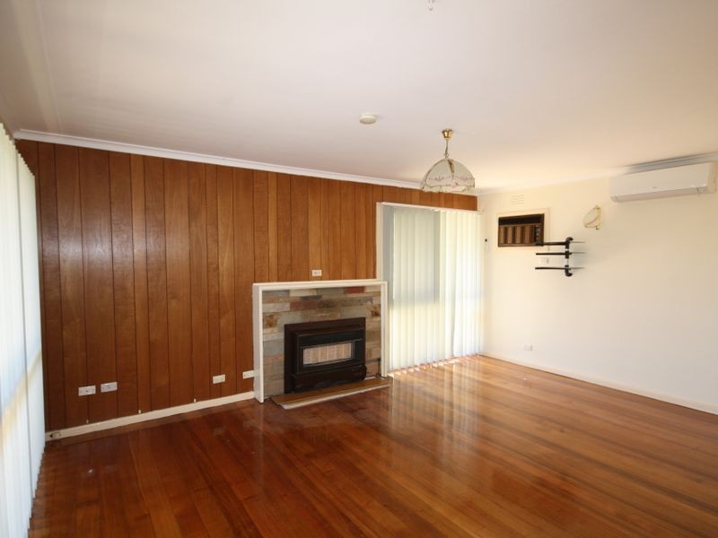 22 Kingswood Crescent, Noble Park North VIC 3174