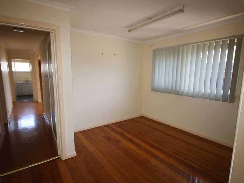 22 Kingswood Crescent, Noble Park North VIC 3174