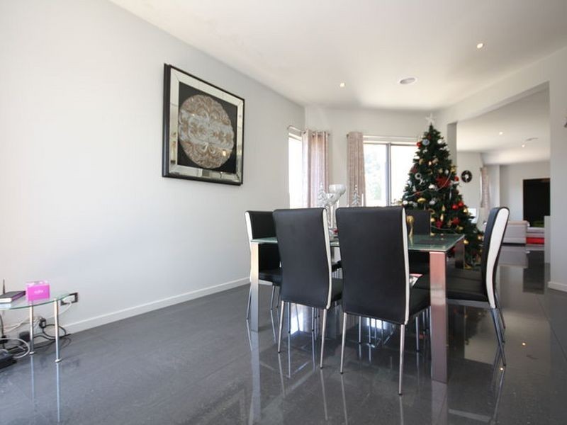 62 ATHOL RD, Springvale South VIC 3172