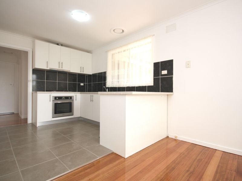 37 MONASH CRESCENT, Clayton South VIC 3169