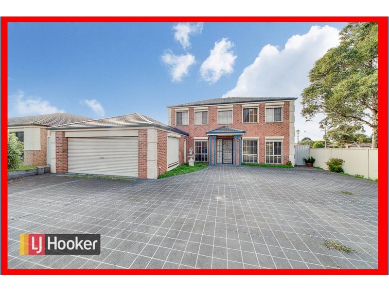 2 ASHBROOK WAY, Cranbourne West VIC 3977