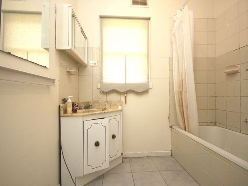 22 Woodward street, Springvale VIC 3171