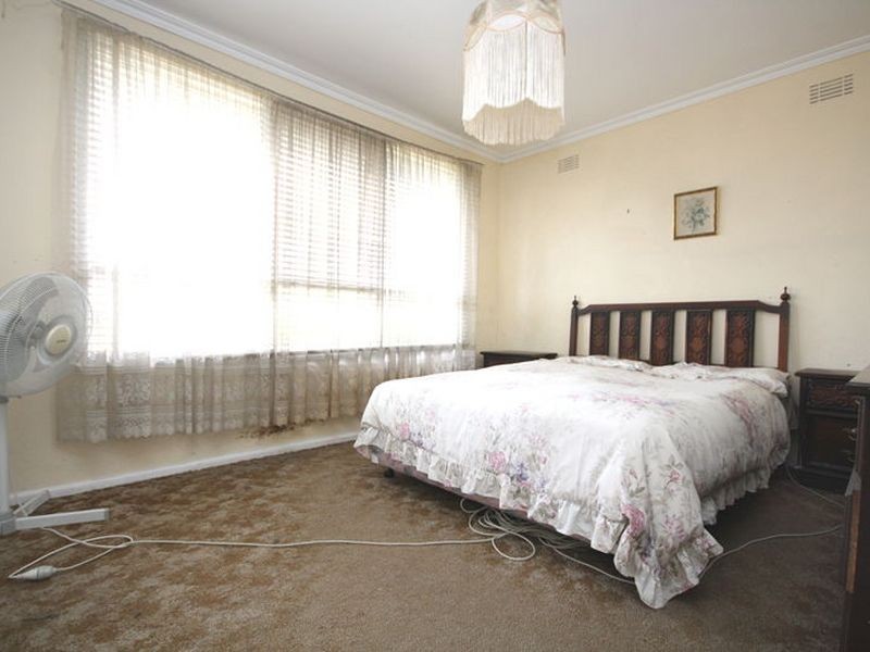 48 Olympic Ave, Springvale South VIC 3172