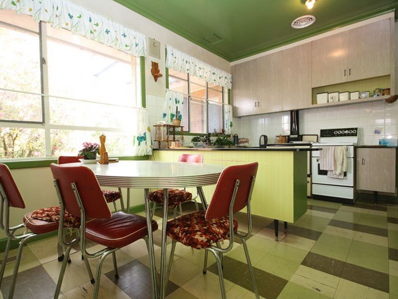 8 Athol Rd, Noble Park VIC 3174