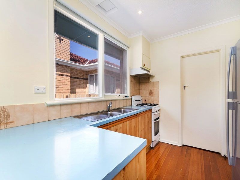 6 REILLY ST, Springvale VIC 3171