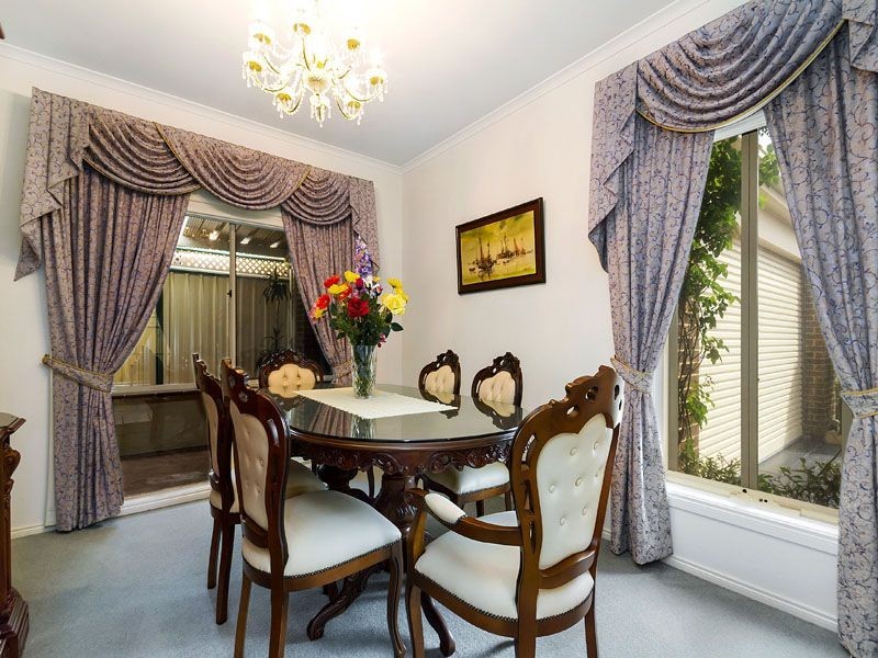 9 Homewood Boulevard, Hallam VIC 3803