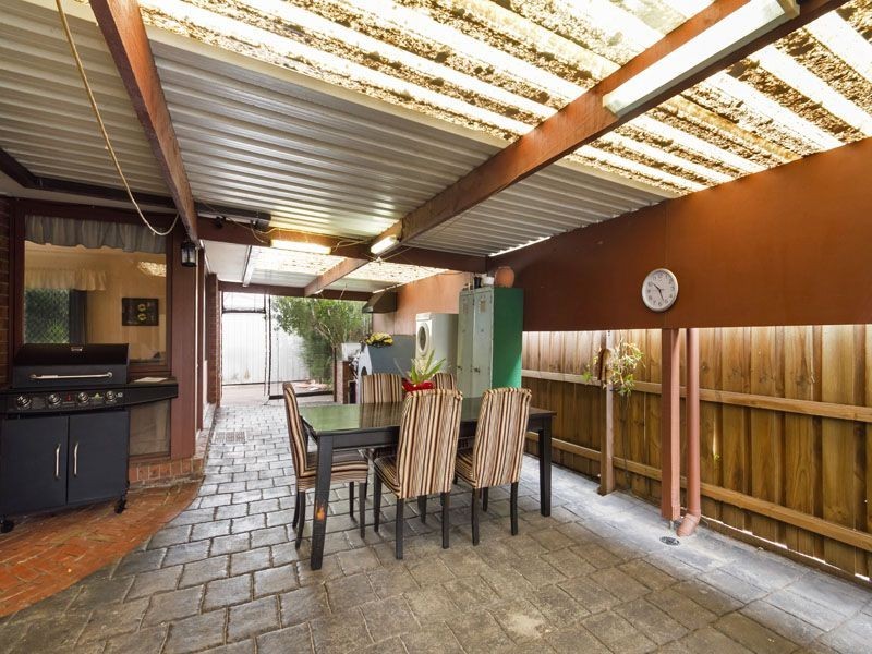 38 Moncur Avenue, Springvale VIC 3171