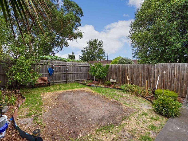 38 Moncur Avenue, Springvale VIC 3171