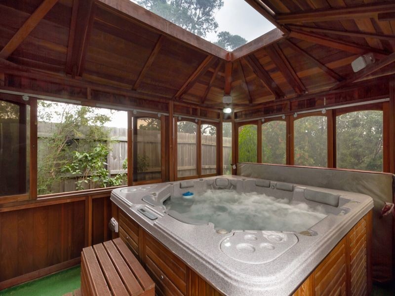 38 Moncur Avenue, Springvale VIC 3171