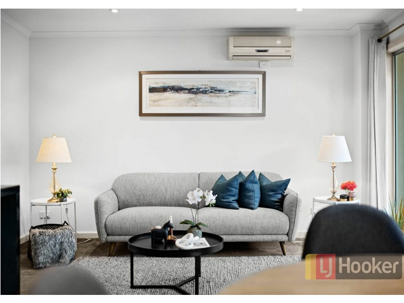 6/8 St James Avenue, Springvale VIC 3171