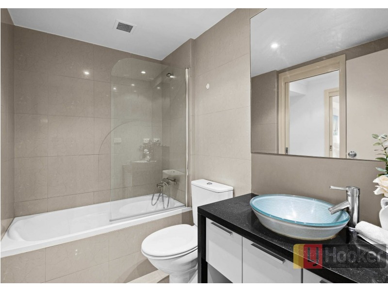 6/8 St James Avenue, Springvale VIC 3171