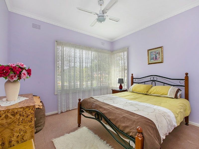 65 GLENDALE ROAD, Springvale VIC 3171