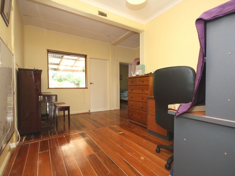 22 IRELAND ROAD, Clayton South VIC 3169