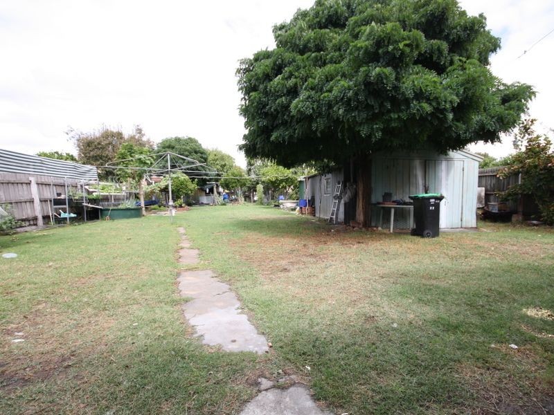 22 IRELAND ROAD, Clayton South VIC 3169