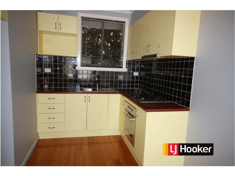 2/32 Vincent Crescent, Noble Park VIC 3174