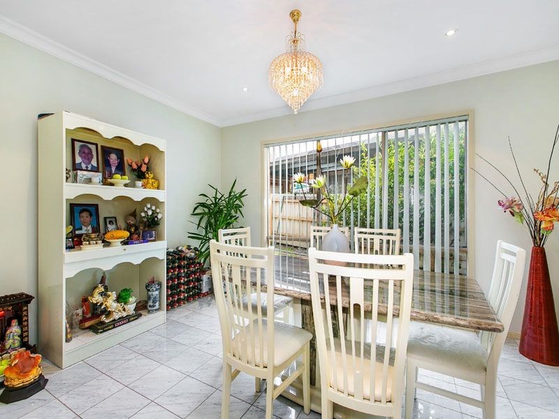 76 View road, Springvale VIC 3171
