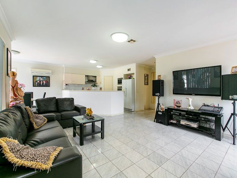 76 View road, Springvale VIC 3171
