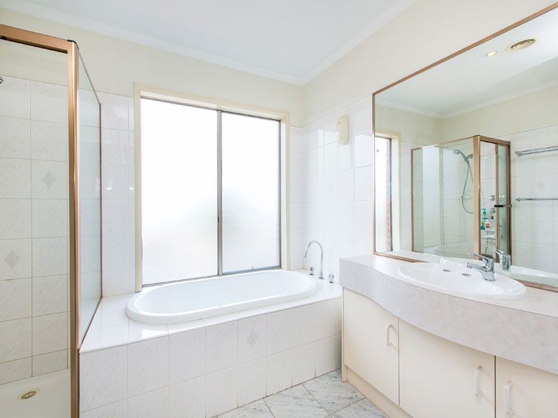 76 View road, Springvale VIC 3171