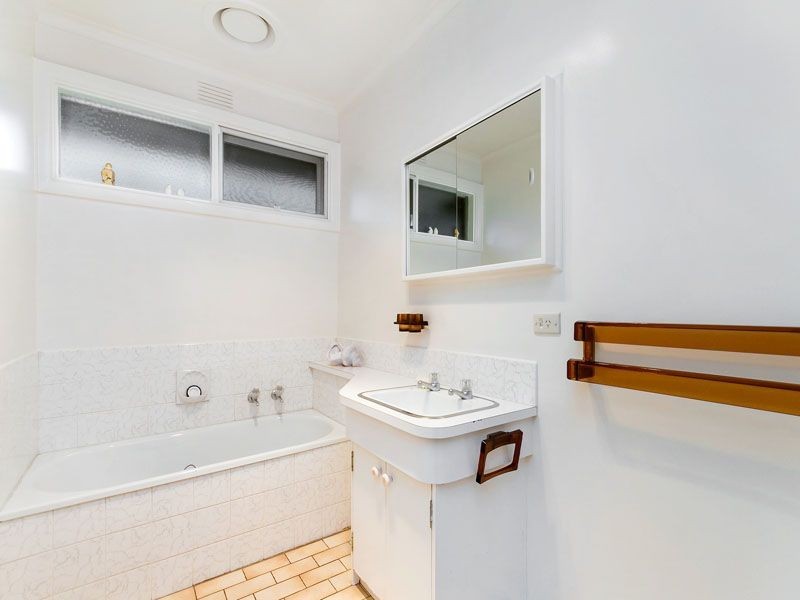 4 Van Wyk Court, Springvale South VIC 3172