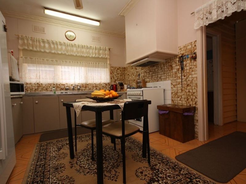 17 Elm Grove, Springvale VIC 3171