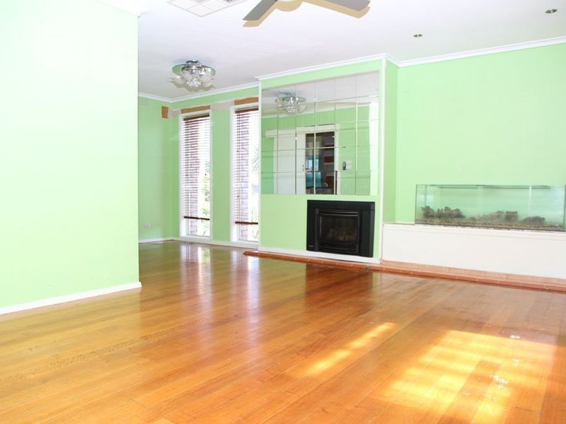 19 WINGALA AVENUE, Keysborough VIC 3173