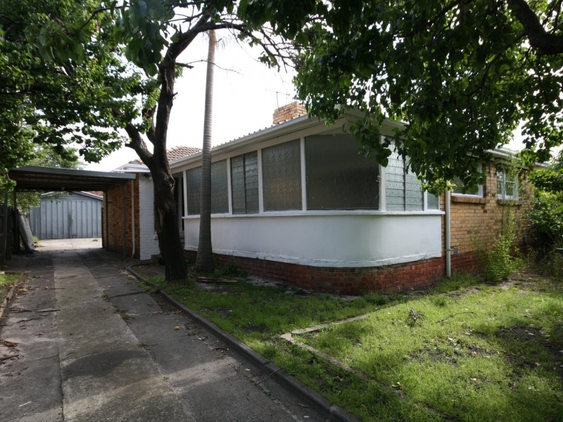 12 Kallista Rd, Springvale VIC 3171