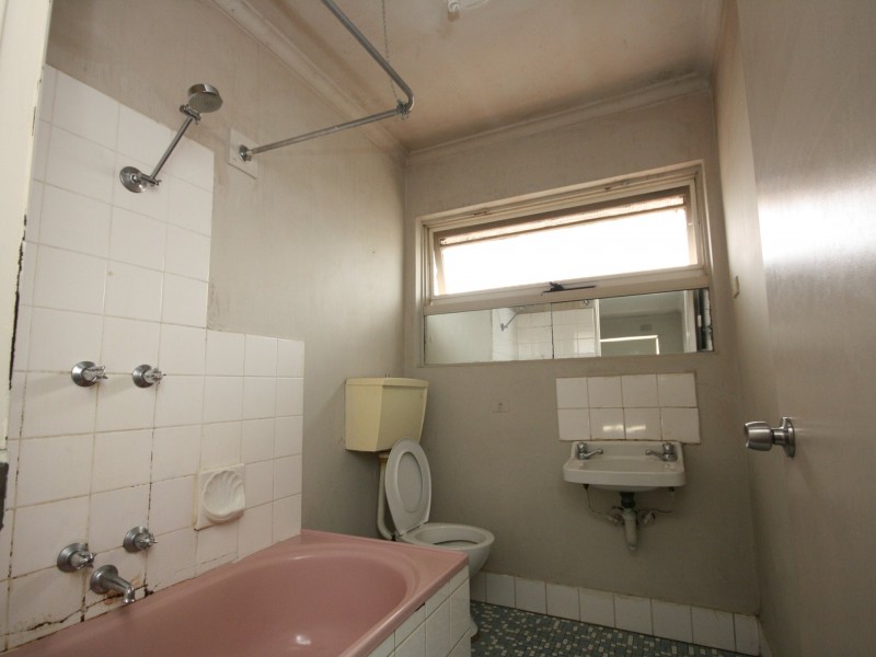 1/62 Kelvinside Rd, Noble Park VIC 3174