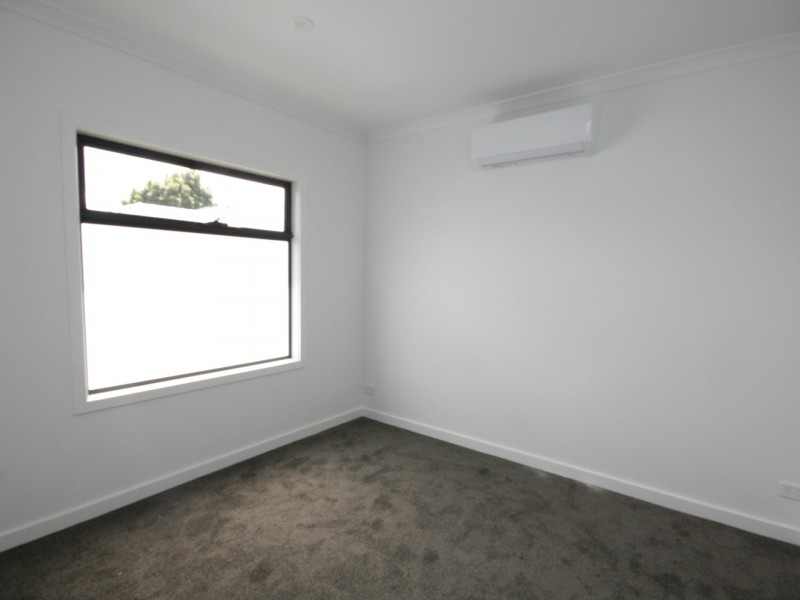 1 Patching Avenue, Noble Park VIC 3174