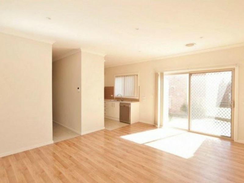 2/21-23 Kelvinside Road, Noble Park VIC 3174