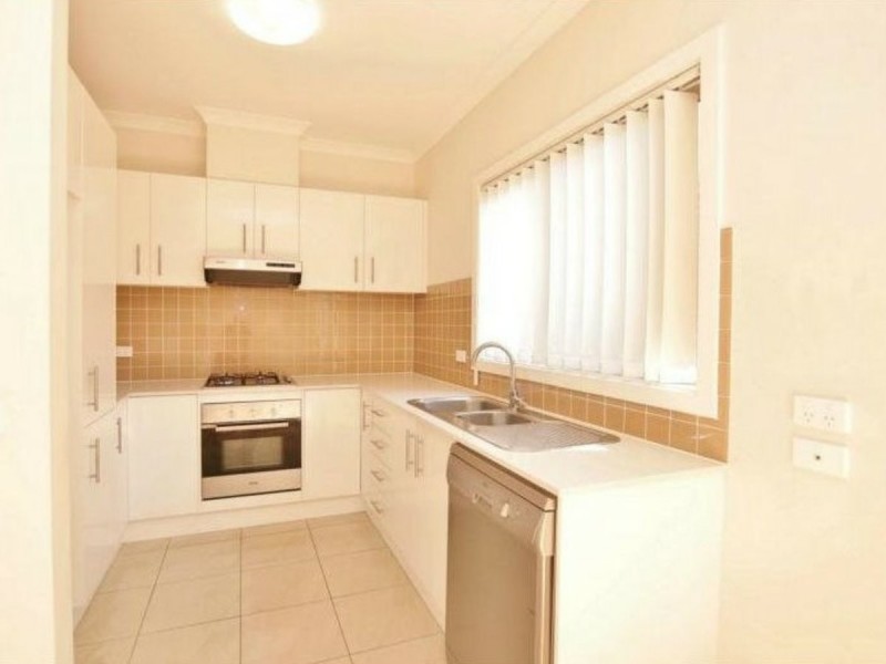 2/21-23 Kelvinside Road, Noble Park VIC 3174