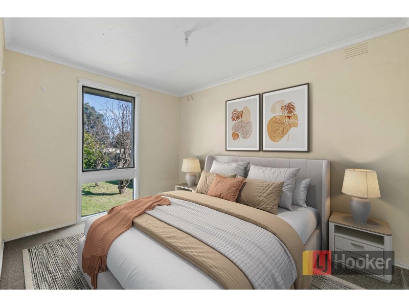 68 Darren Rd, Keysborough VIC 3173